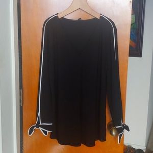 Great unworn black blouse for the office.